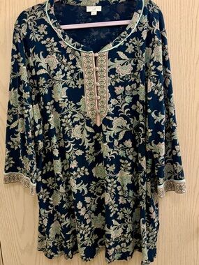 J.Jill Women's Floral Tunic Top - Navy with Pink & Green Accents